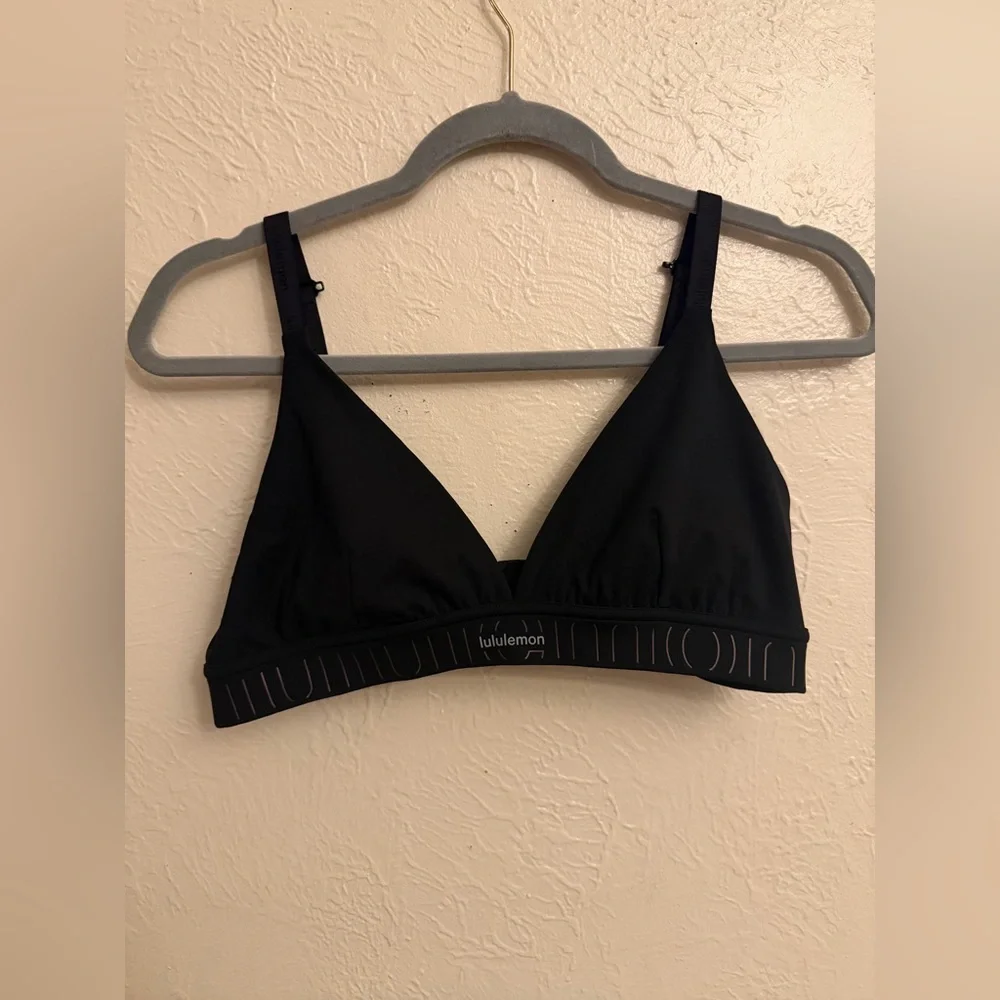lululemon athletica license to train Triangle Bra